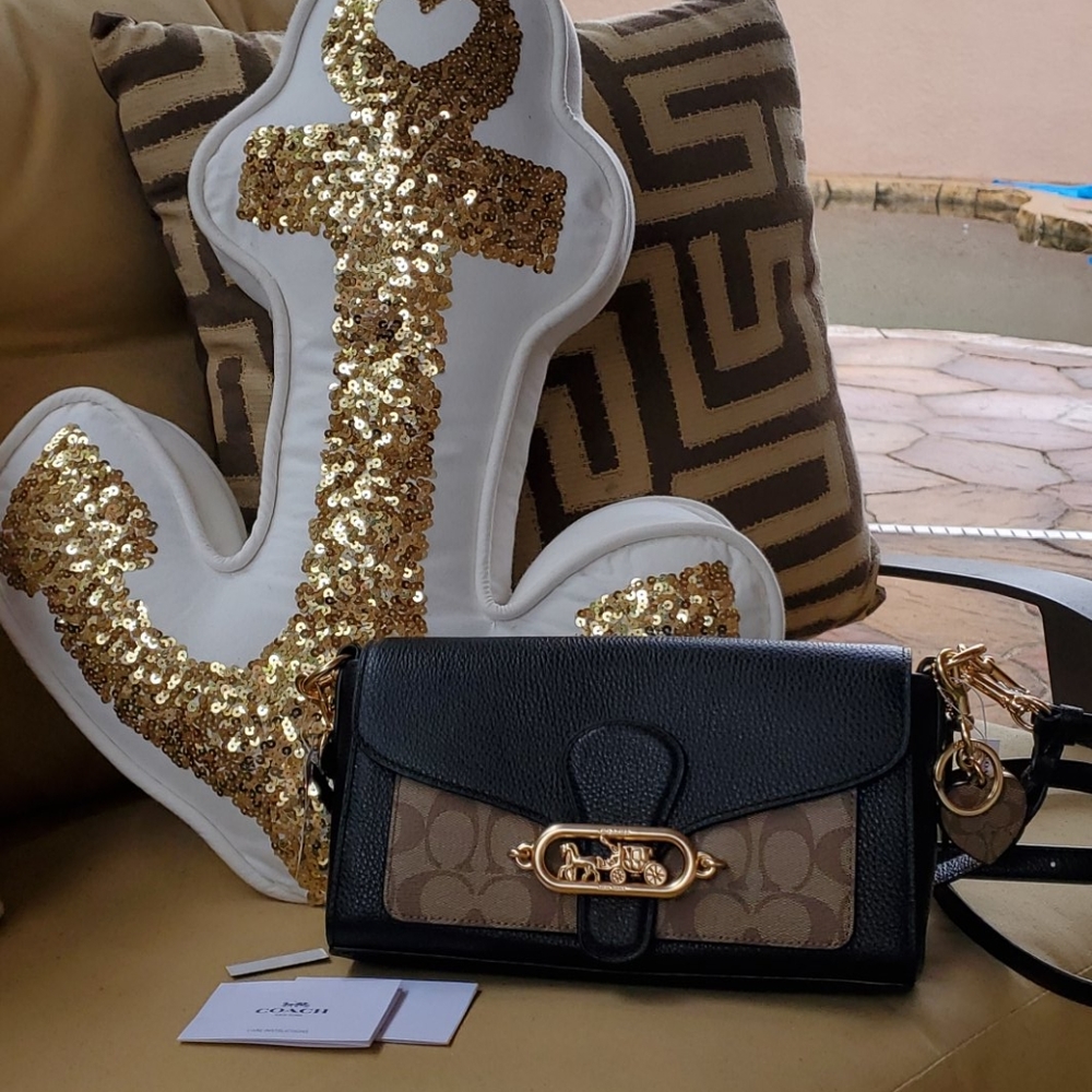 DO NOT BUY ⛔SOLD ELSEWHERE ⛔ COACH Small Jade Shoulder Bag - Picture 13 of 15